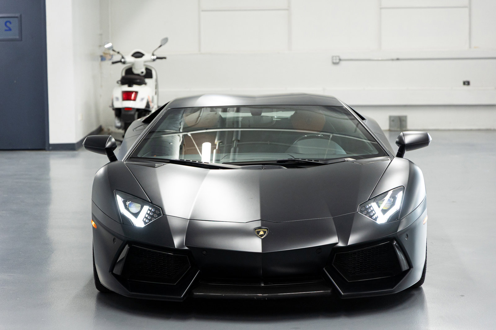 Used 2014 Lamborghini Aventador LP 700-4 AWD/4WD image 11