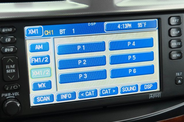 Used 2006 Cadillac XLR RWD image 25