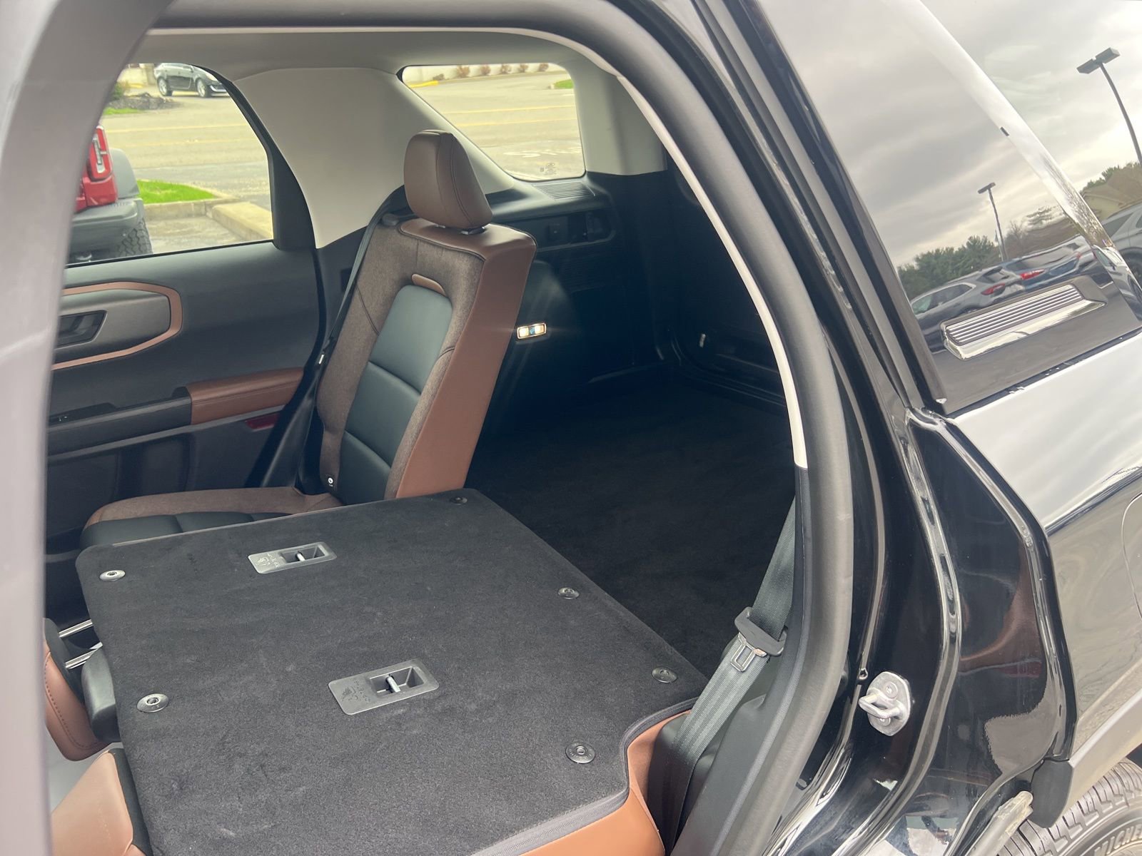 Used 2025 Ford Bronco Sport Outer Banks w/ Outer Banks Tech Package+ image 36