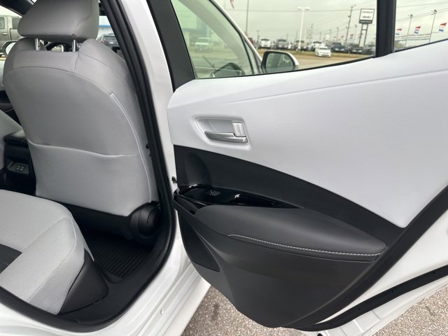 Used 2025 Toyota Corolla SE image 12