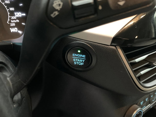 Used 2022 Ford Escape SE w/ Cold Weather Package AWD/4WD image 25