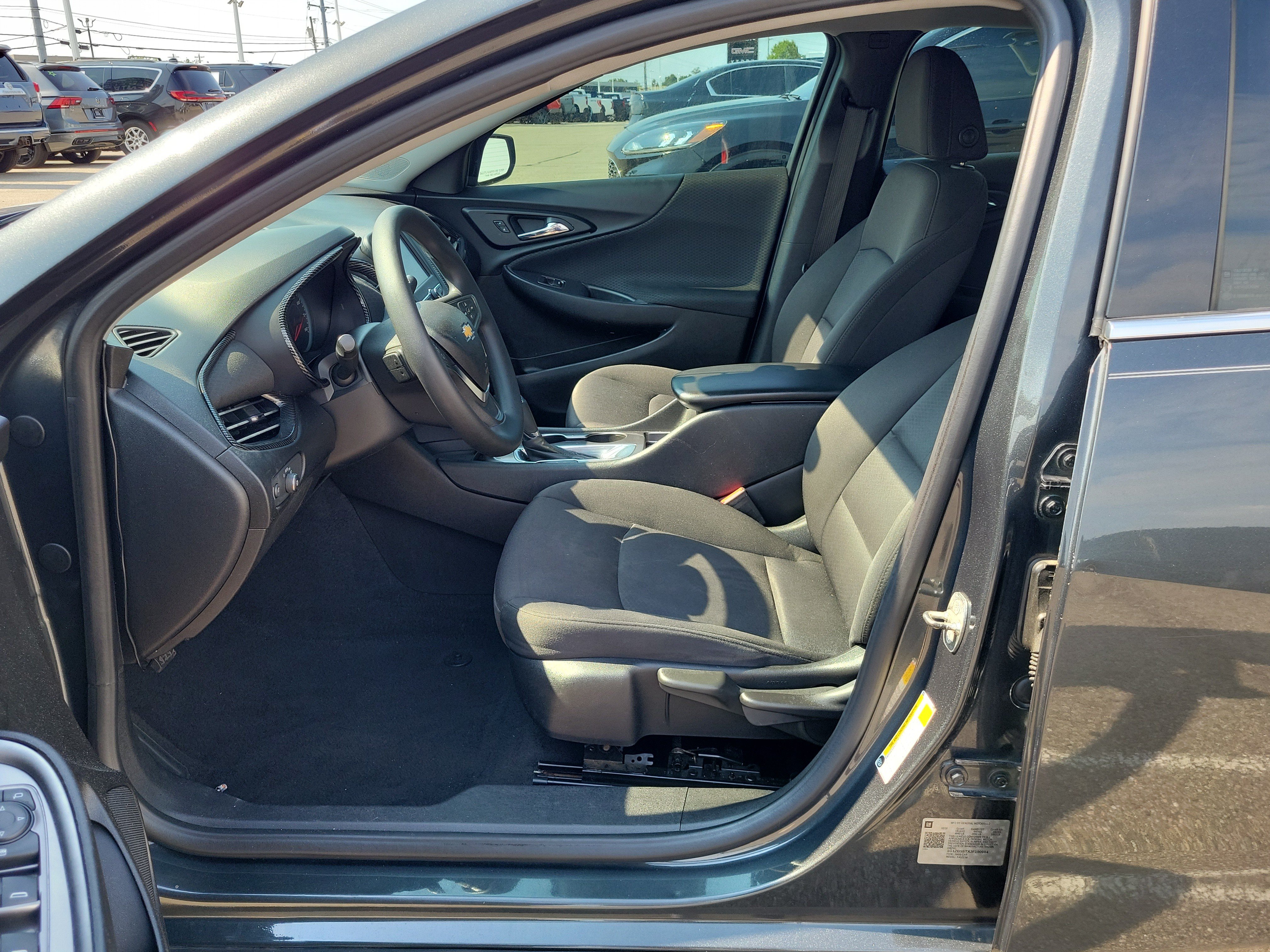 Used 2018 Chevrolet Malibu LS FWD image 15