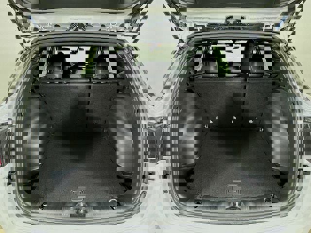 New 2026 Jeep Compass Latitude image 28