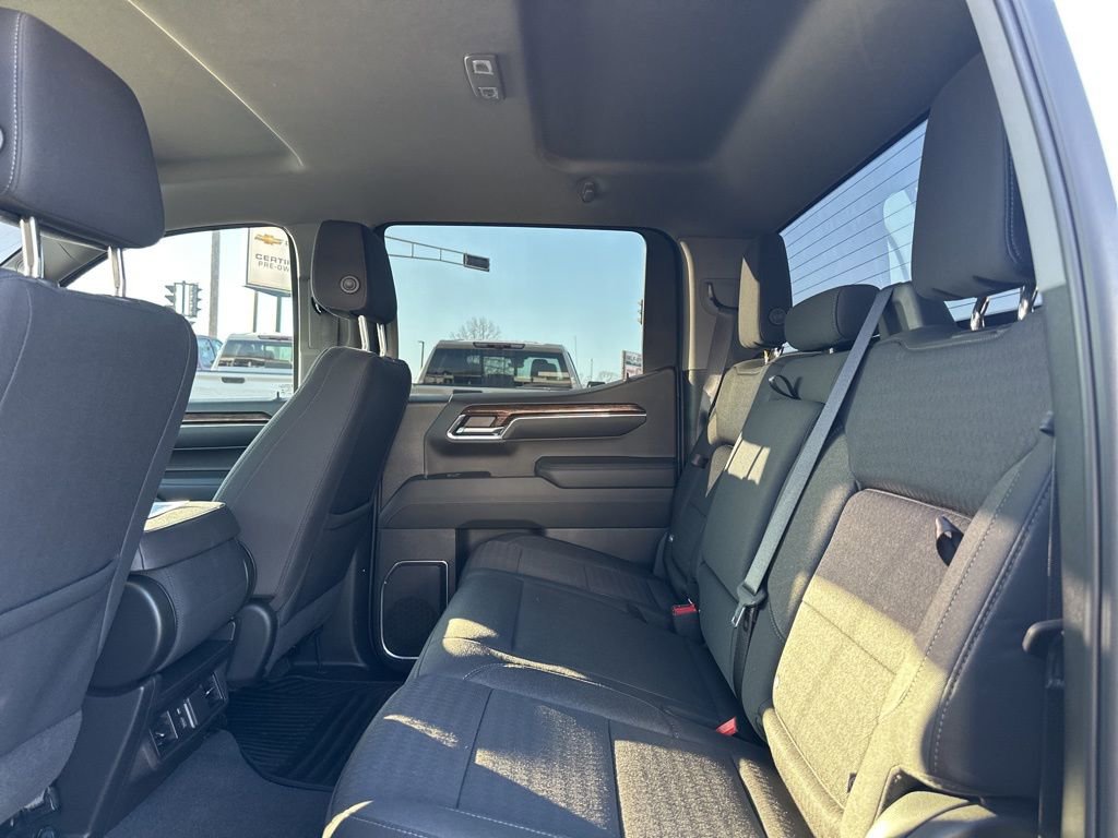 Used 2022 GMC Sierra 1500 Elevation image 9