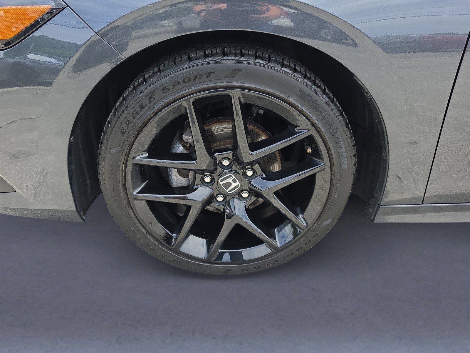 Used 2023 Honda Civic Sport image 28