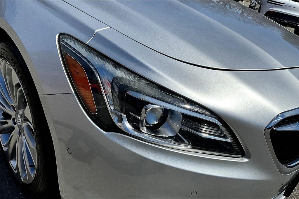 Used 2017 Buick LaCrosse Premium w/ Driver Confidence Package #2 image 31