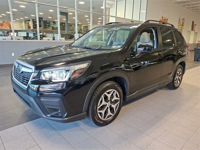 Used 2020 Subaru Forester Premium image 3