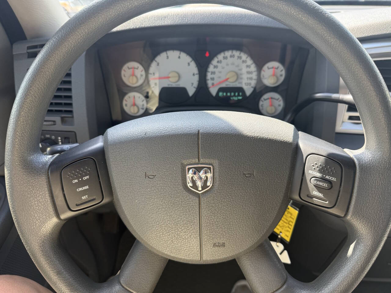 Used 2008 Dodge Ram 1500 Truck SLT w/ Trailer Tow Group AWD/4WD image 9