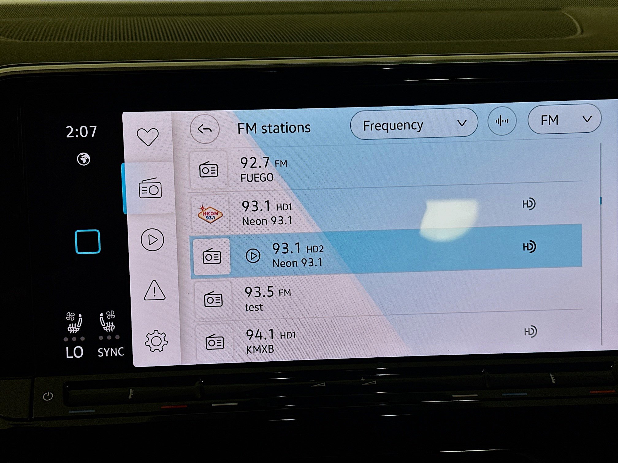 Used 2024 Volkswagen Atlas SE FWD image 21