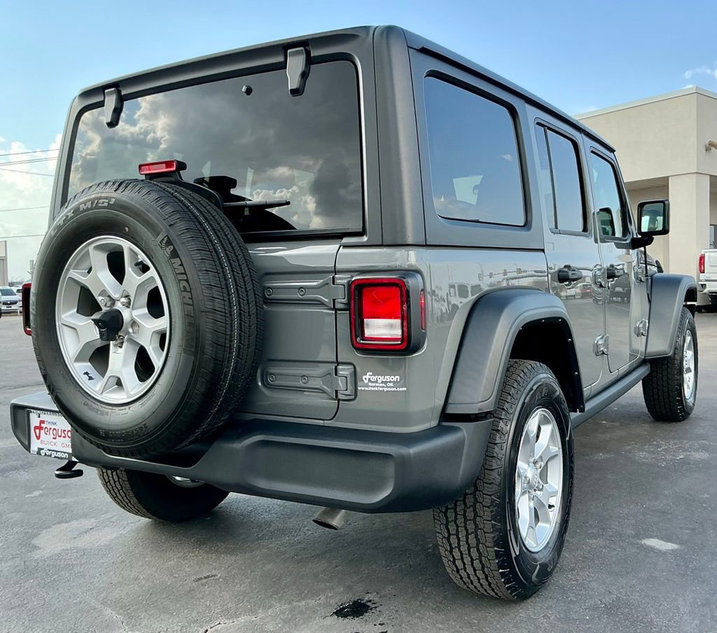 Used 2021 Jeep Wrangler Unlimited Islander image 19