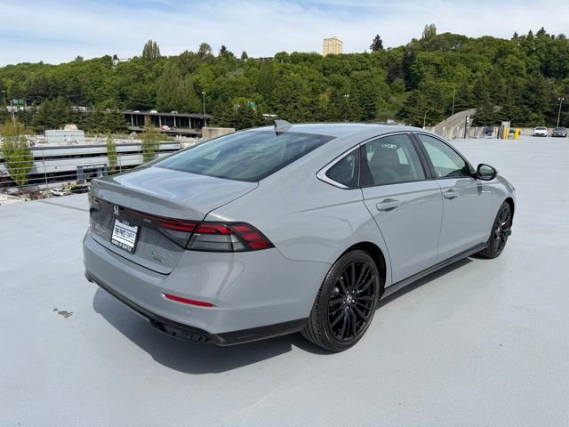 Certified 2023 Honda Accord Touring image 7