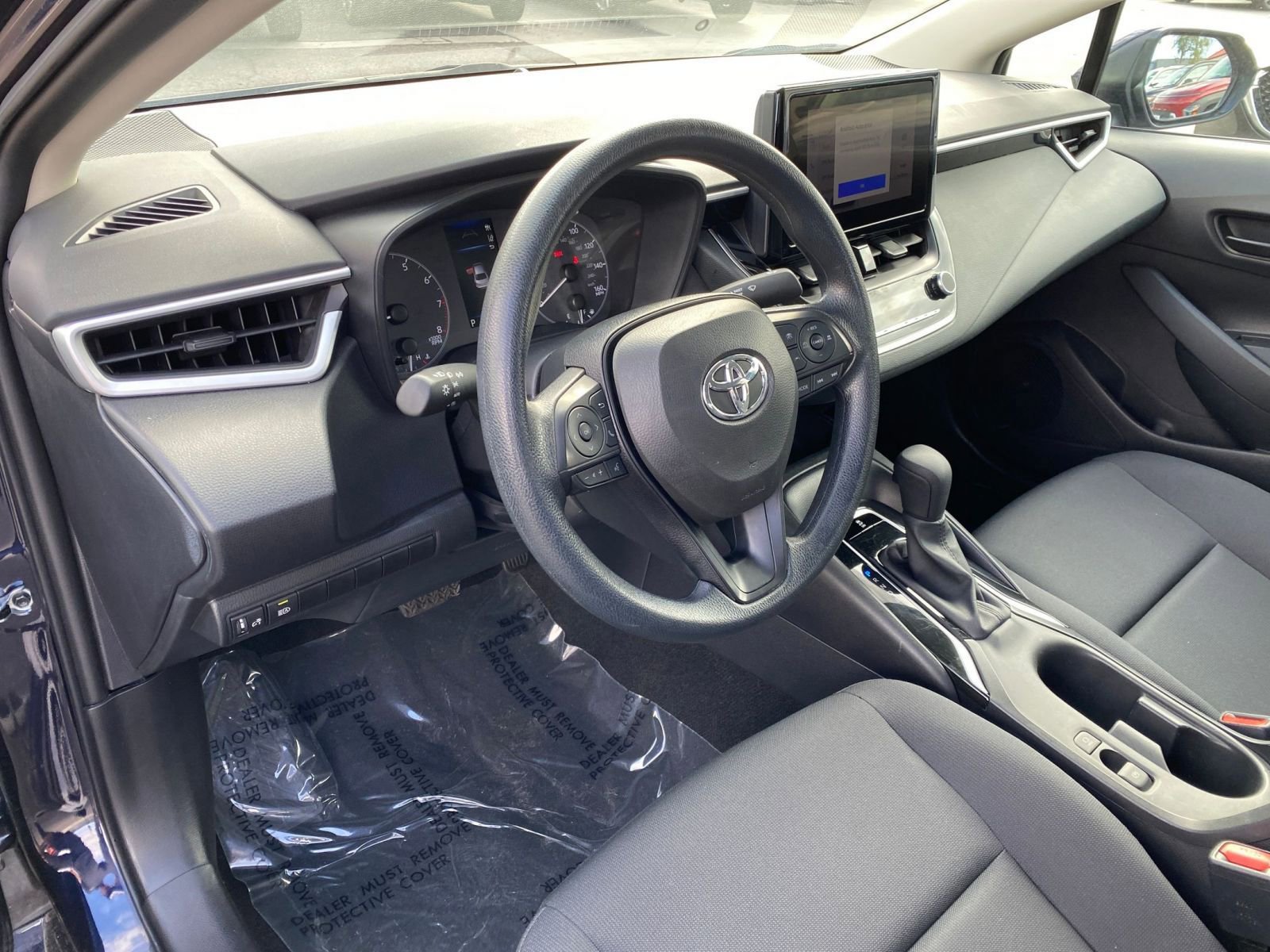 Used 2025 Toyota Corolla LE image 34