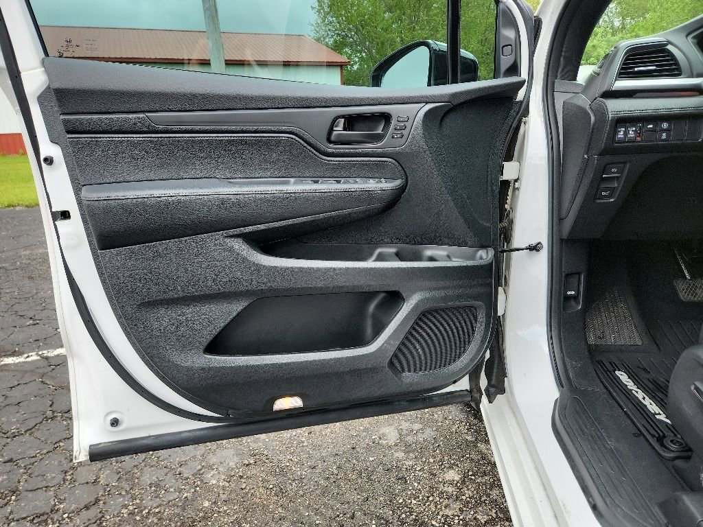 Used 2023 Honda Odyssey Sport image 29