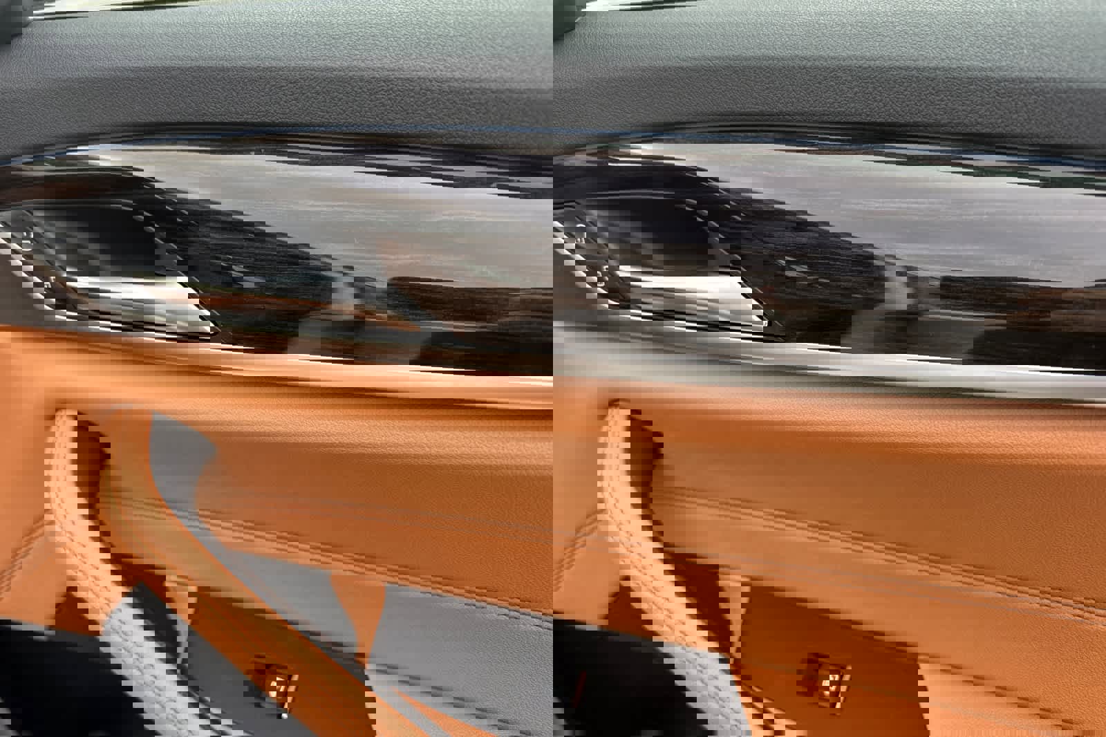 Certified 2023 BMW 530e 530e w/ Convenience Package image 18