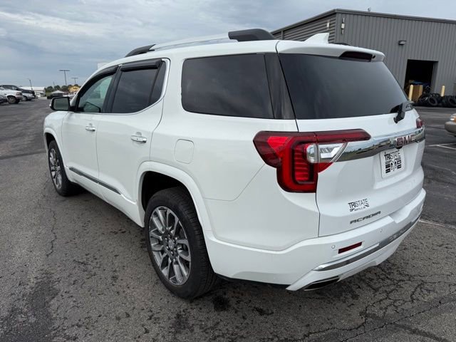 Used 2023 GMC Acadia Denali image 4