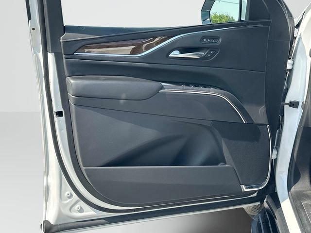 Certified 2023 Cadillac Escalade Sport Platinum AWD/4WD image 13