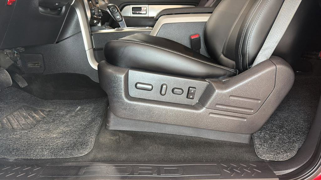 Used 2013 Ford F150 Raptor w/ Luxury Equipment Group image 20