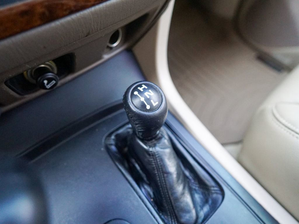 Used 2000 Toyota Land Cruiser image 22