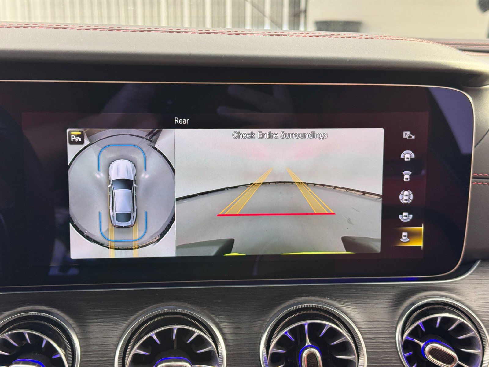 Used 2022 Mercedes-Benz AMG GT 43 w/ Driver Assistance Package image 35