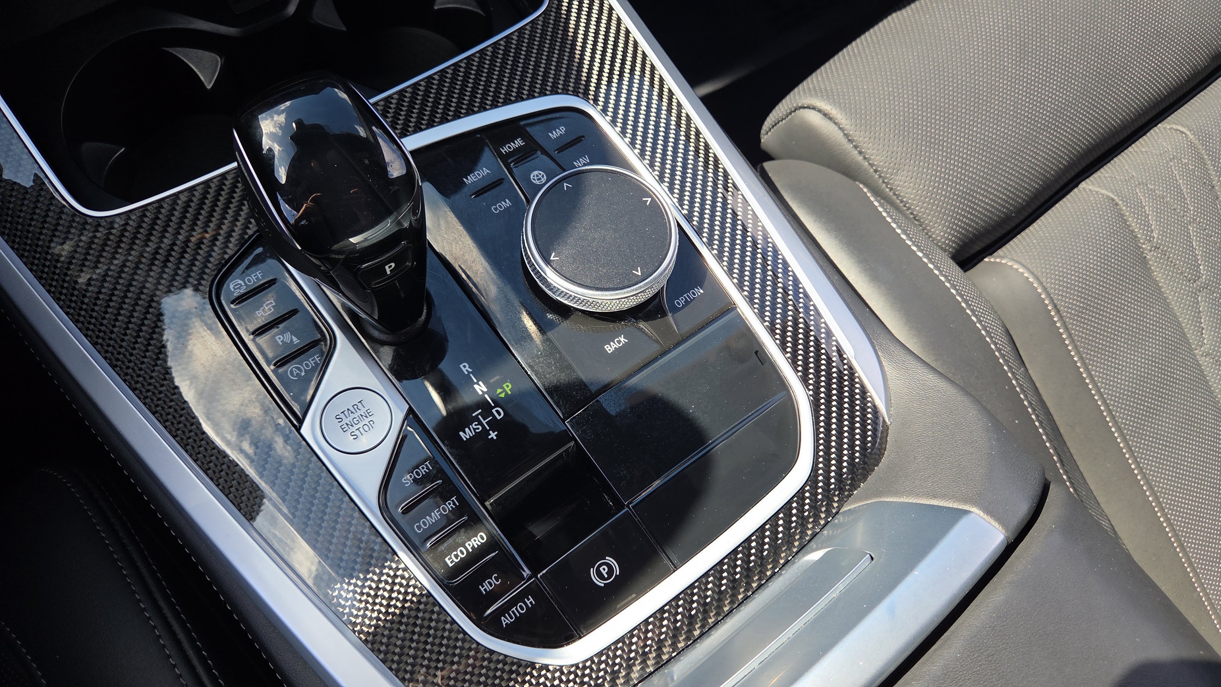 Used 2022 BMW X5 M50i image 39