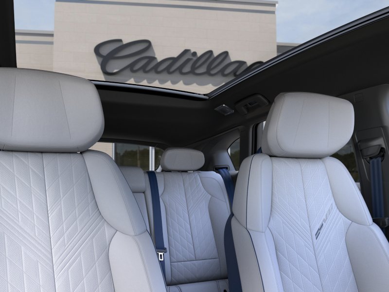New 2027 Cadillac Optiq V w/ Deep Ocean Design Edition AWD/4WD image 24