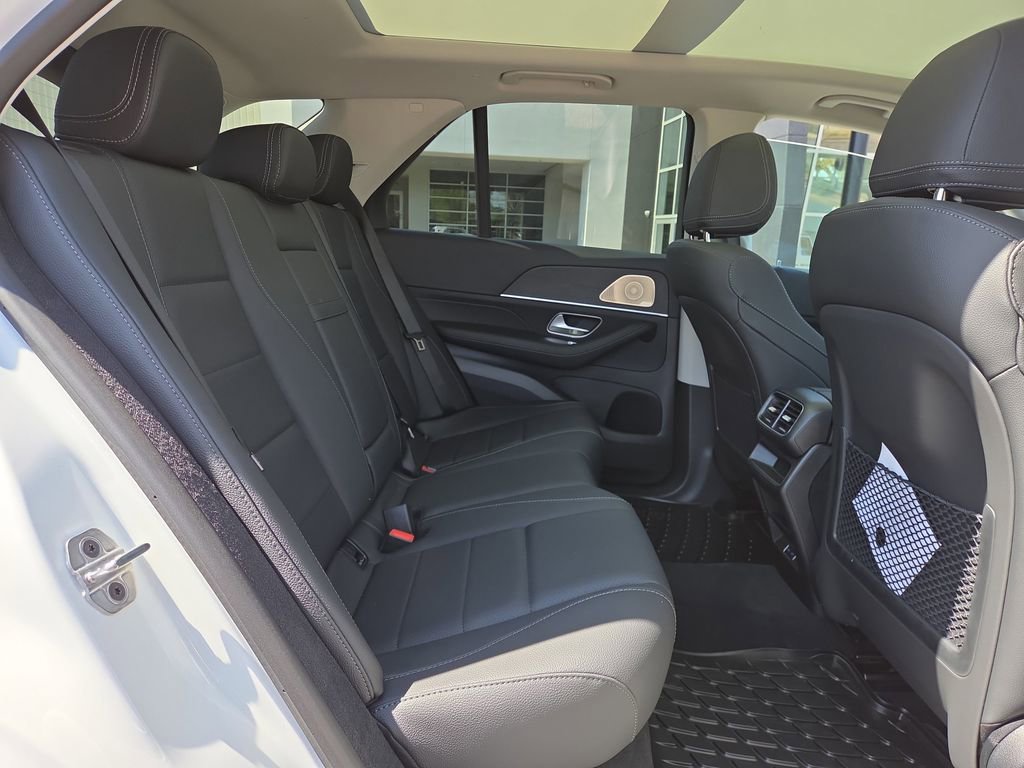 New 2026 Mercedes-Benz GLE 450 4MATIC image 17