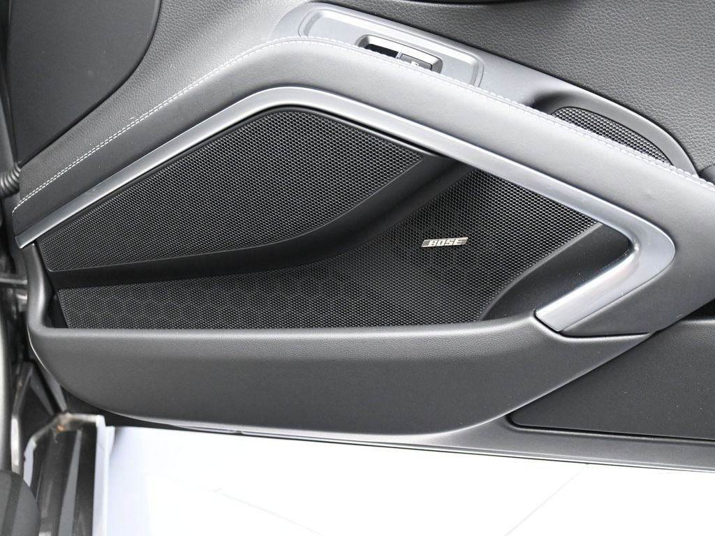 New 2025 Porsche 718 Cayman RWD image 25