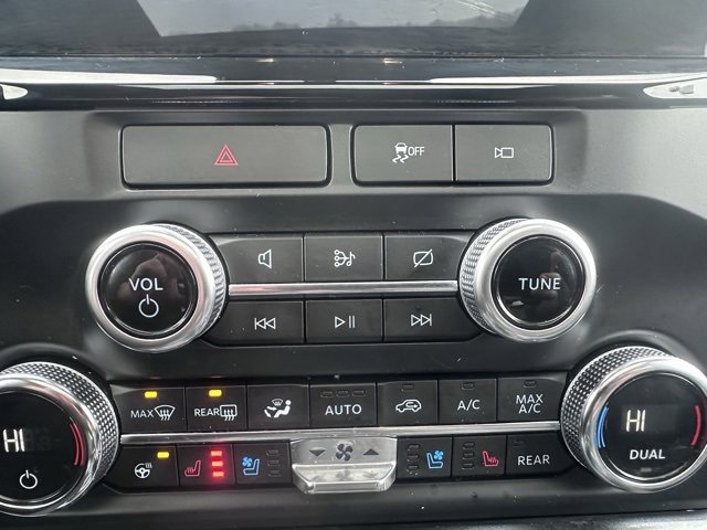 Used 2022 Ford Expedition Max Limited image 25