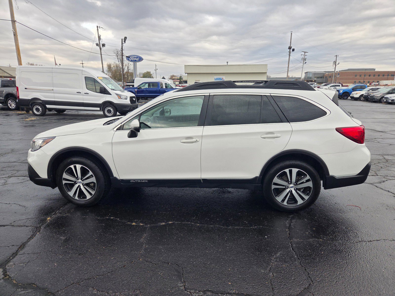 Used 2019 Subaru Outback 2.5i Limited image 6