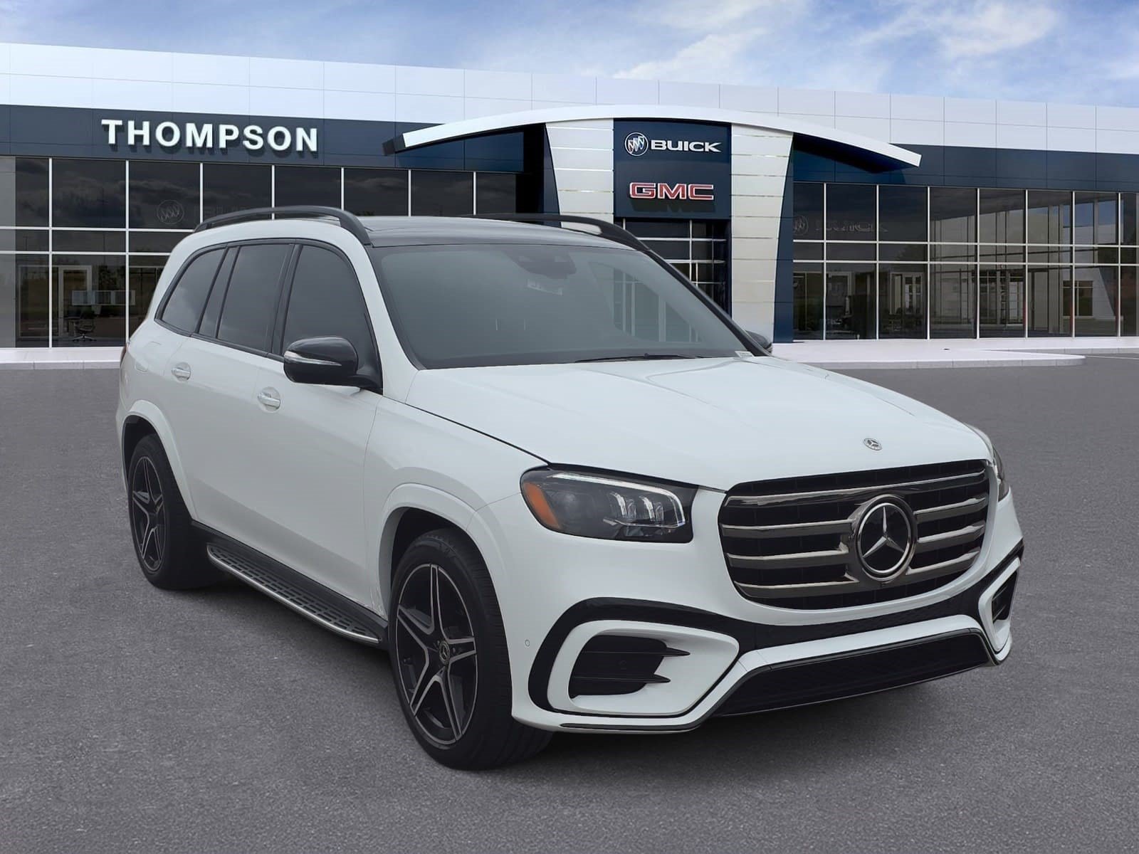 Used 2024 Mercedes-Benz GLS 450 4MATIC image 1