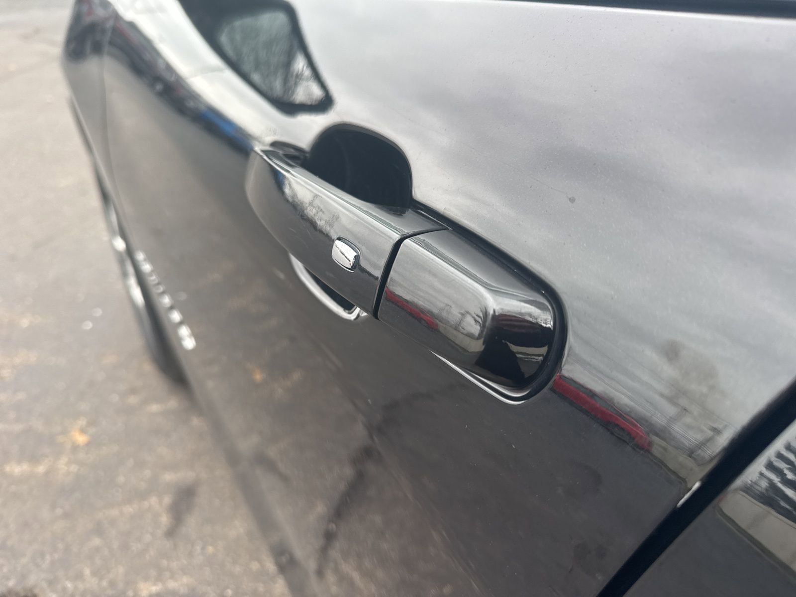 Used 2023 Chevrolet Equinox LT image 12