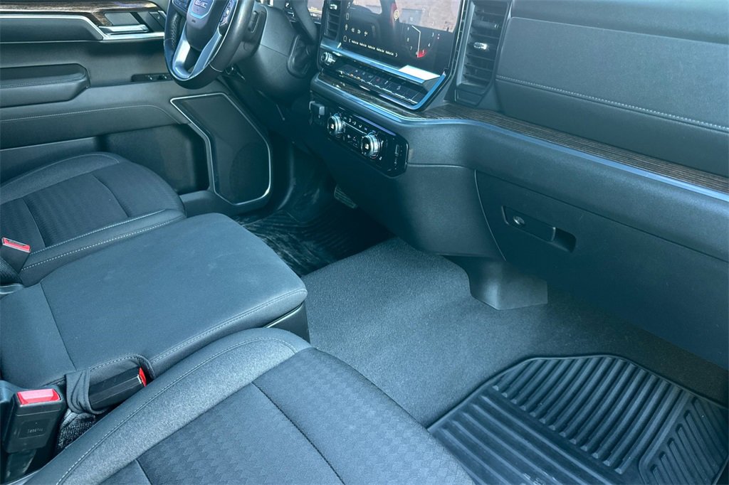 Used 2022 GMC Sierra 1500 Elevation w/ X31 Off-Road Package image 18