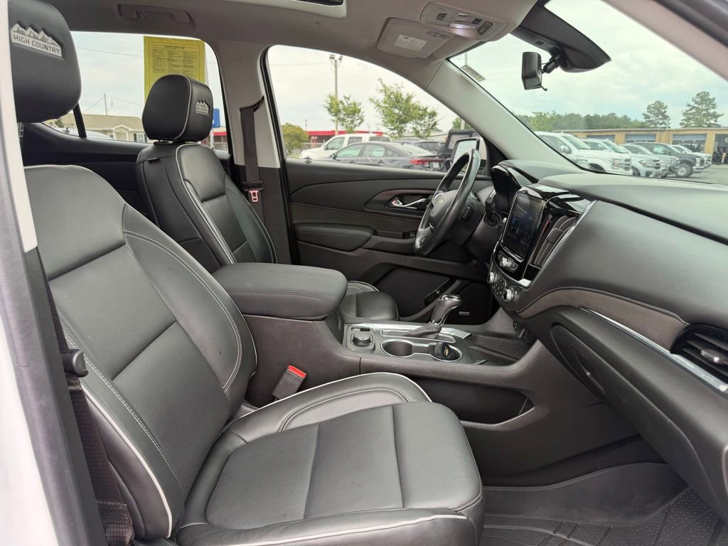 Used 2020 Chevrolet Traverse High Country AWD/4WD image 31