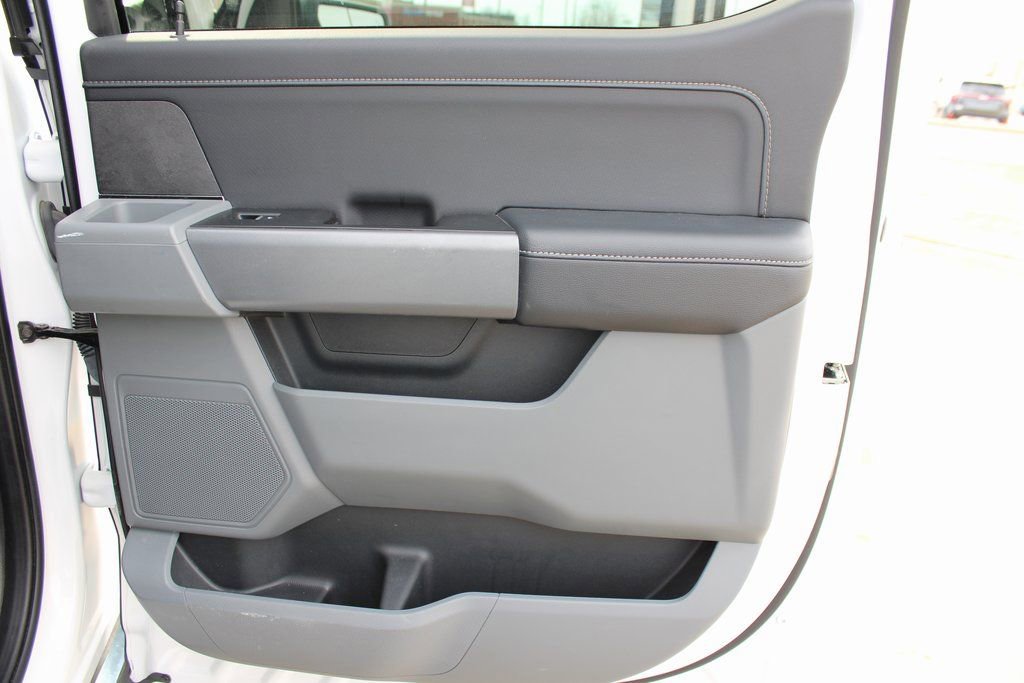 Used 2024 Ford F150 XLT w/ Tow/Haul Package image 37