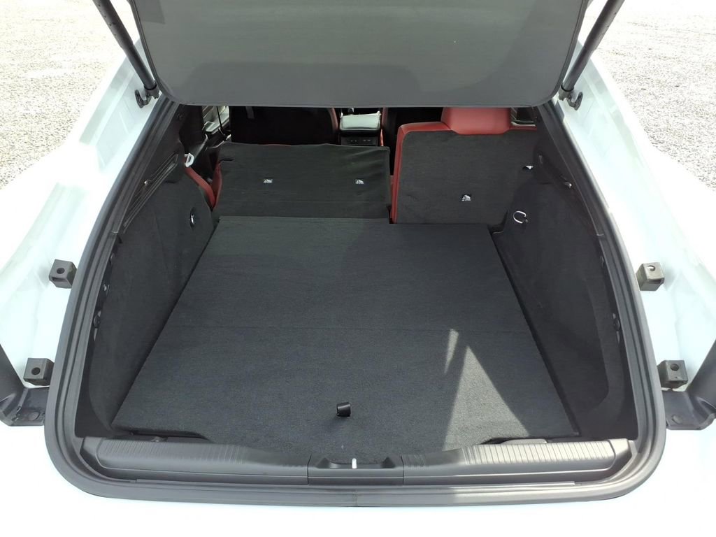 Used 2026 Dodge Charger R/T Scat Pack image 19