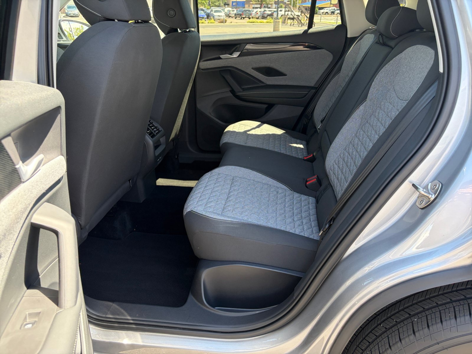 Used 2025 Volkswagen Tiguan S AWD/4WD image 17