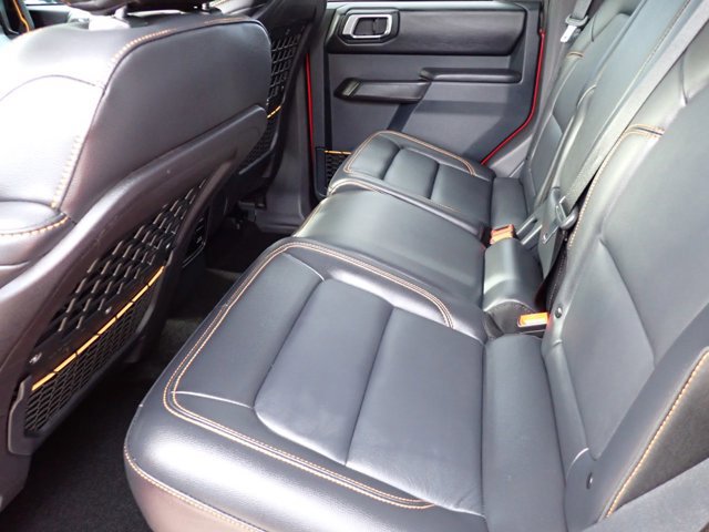 Certified 2024 Ford Bronco Badlands AWD/4WD image 9