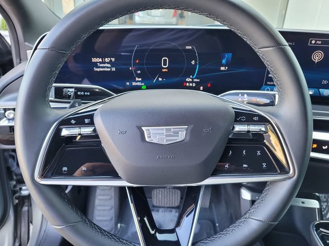 Used 2024 Cadillac Lyriq Tech RWD image 23