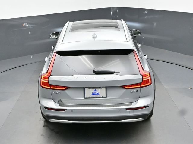 New 2026 Volvo V60 B5 Cross Country Plus w/ Protection Package Premier image 48