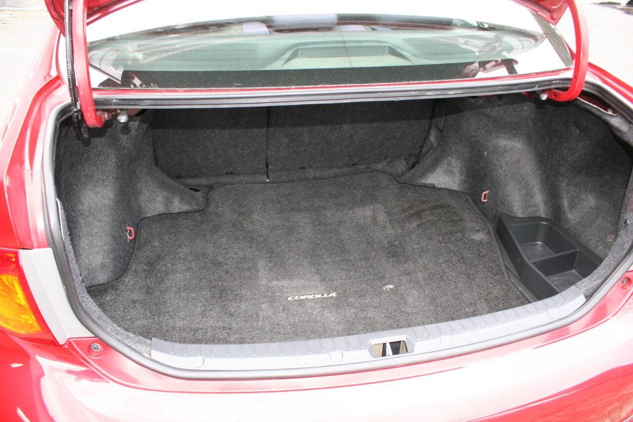 Used 2010 Toyota Corolla S image 23