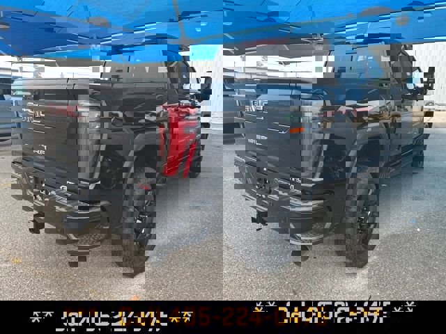 New 2026 GMC Sierra 2500 AT4 w/ AT4 Premium Plus Package image 11