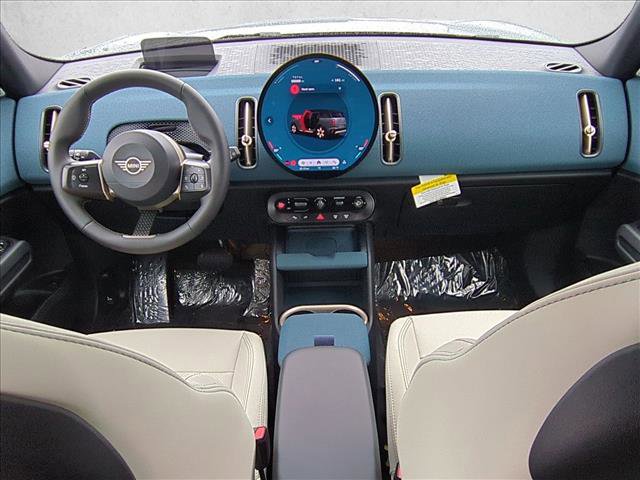 New 2025 MINI Cooper Countryman SE w/ Comfort Package Max image 18