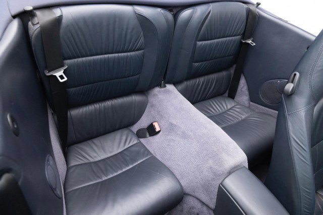 Used 2000 Porsche 911 Carrera image 38
