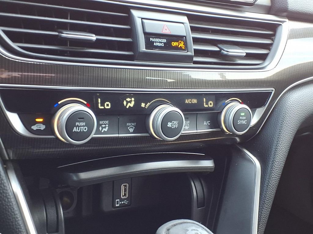 Used 2020 Honda Accord Sport image 14