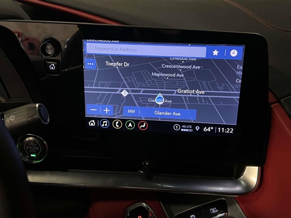 Used 2023 Chevrolet Corvette Stingray Preferred Cpe w/ Z51 Performance Package RWD image 21