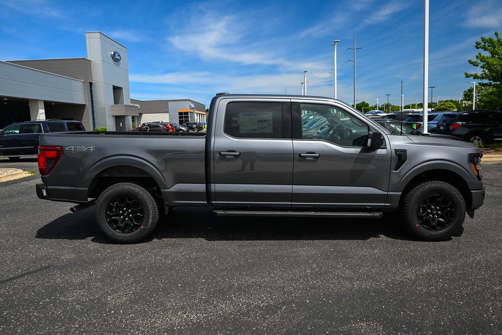 New 2026 Ford F150 XLT w/ Equipment Group 302A MID AWD/4WD image 3