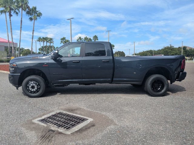 New 2026 RAM 3500 Big Horn AWD/4WD image 7