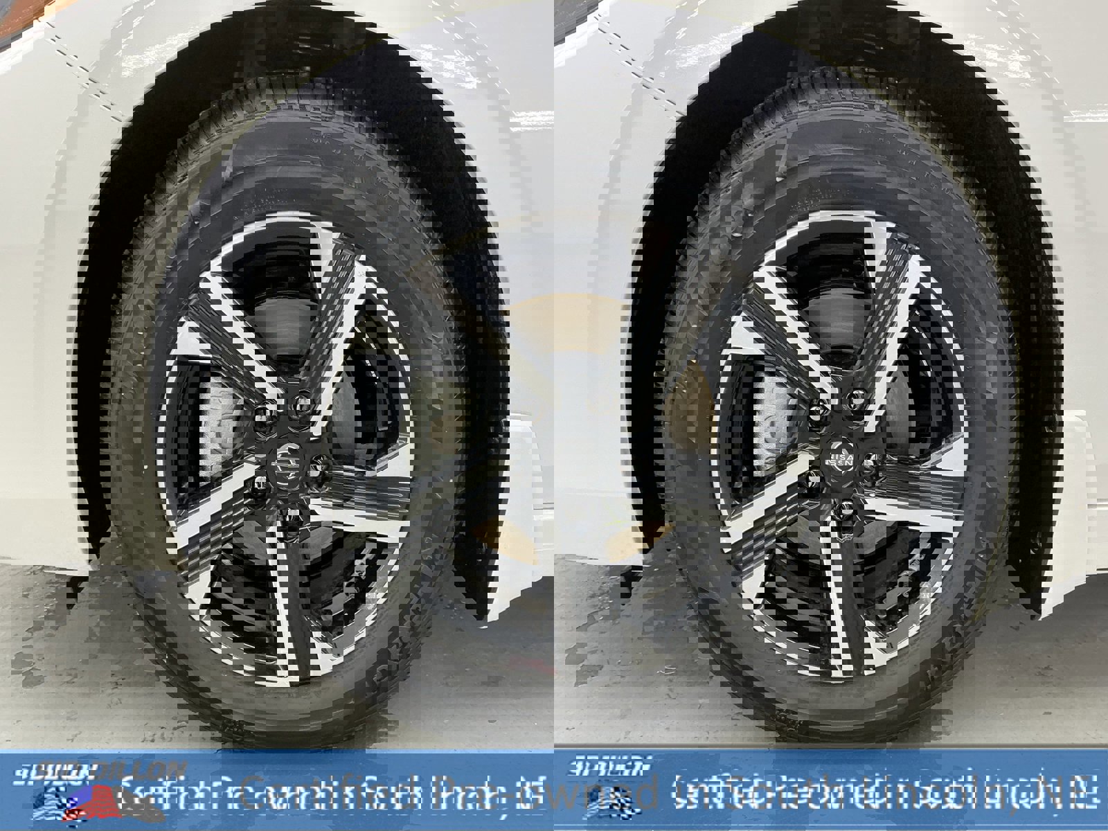 Used 2024 Nissan Sentra SV w/ All-Weather Package image 18