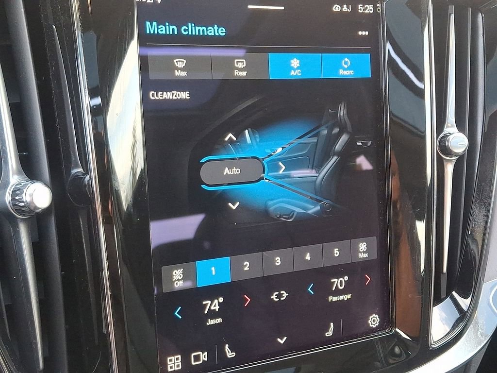 Used 2024 Volvo S60 B5 Core image 16