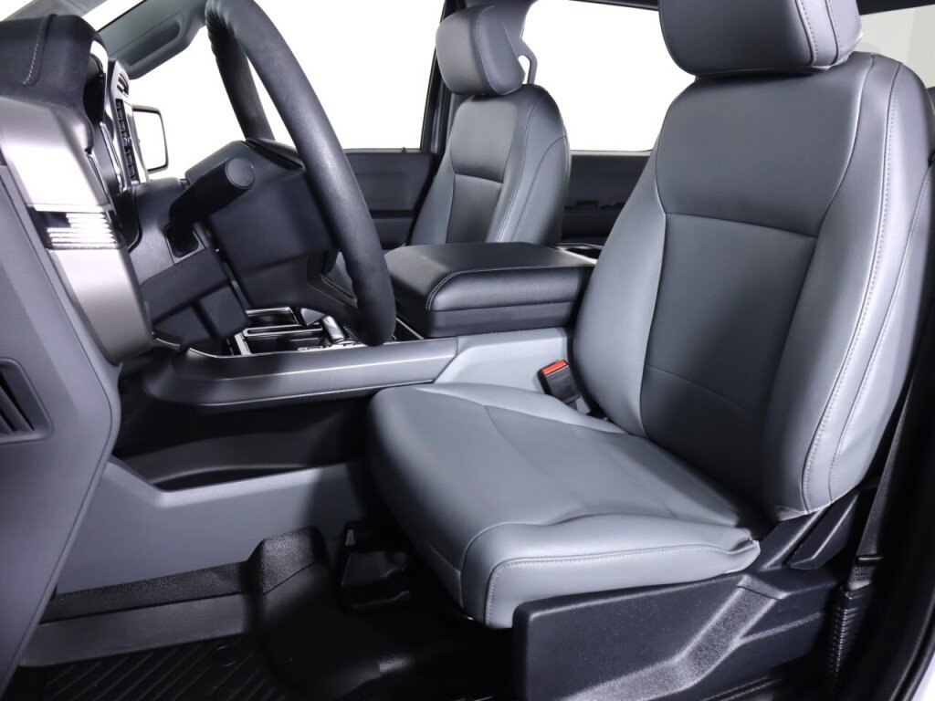 Used 2023 Ford F150 Lightning Pro AWD/4WD image 35